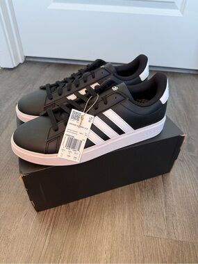 adidas gazelle silver green womens adidas Men's Tour360 24 BOA Boost Golf Shoes, White Black / Medium / 10.5 main image 1